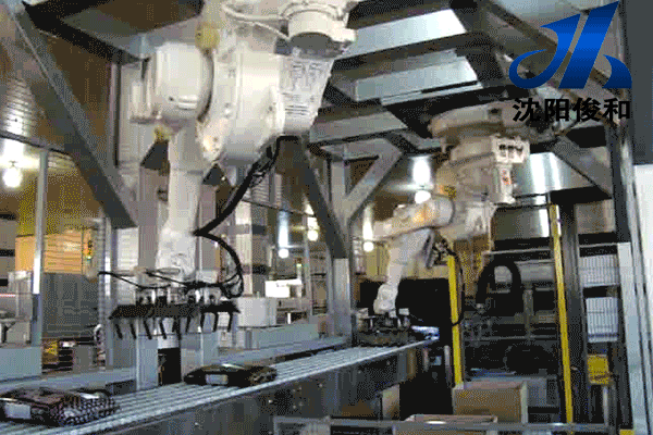 双工位倒挂机器人装箱